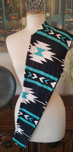Aztec mint leggings - Picture 1 of 3